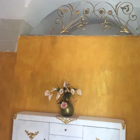 Palazzo Macchia Holiday home *